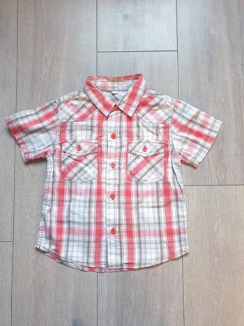 Chemisette rouge/ blanc/kaki. Garçon 3 ans