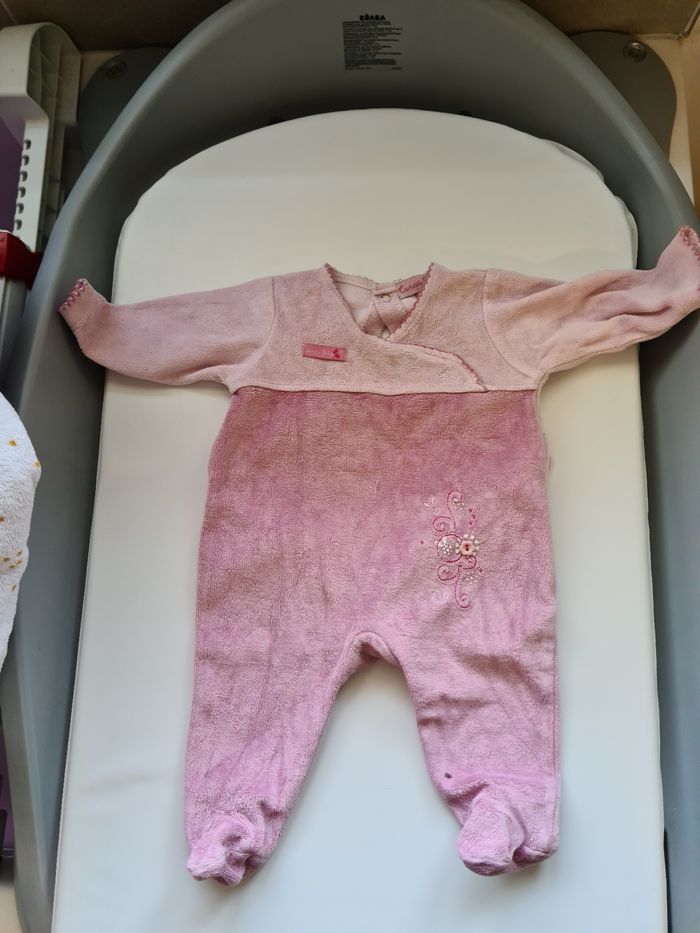 Lot pyjamas pour fille (marques diverses) - photo numéro 2