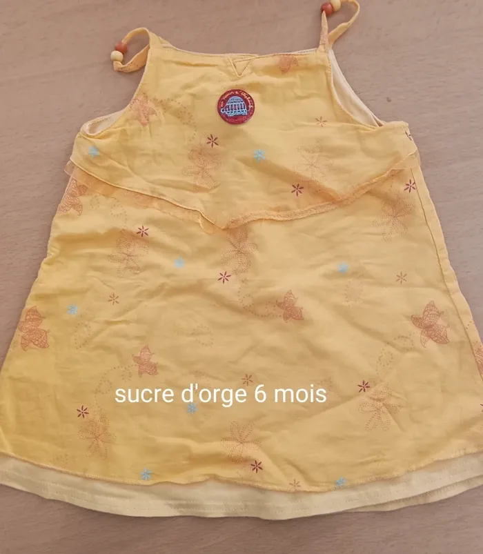 Robe jaune