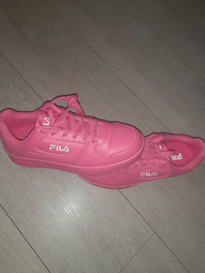 Baskets Fila rose - photo numéro 2