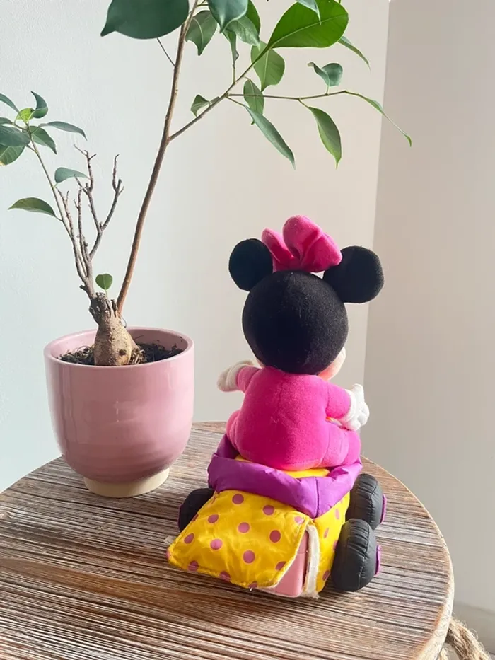 Peluche Minnie - photo numéro 3