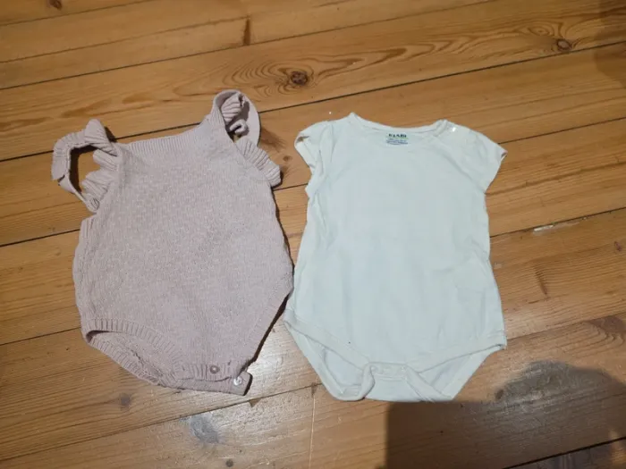 Lot de vêtements 3 mois rose/creme. - photo numéro 4