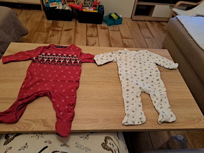 Lot de 9 pyjamas 3 mois 1 pièce - photo numéro 5