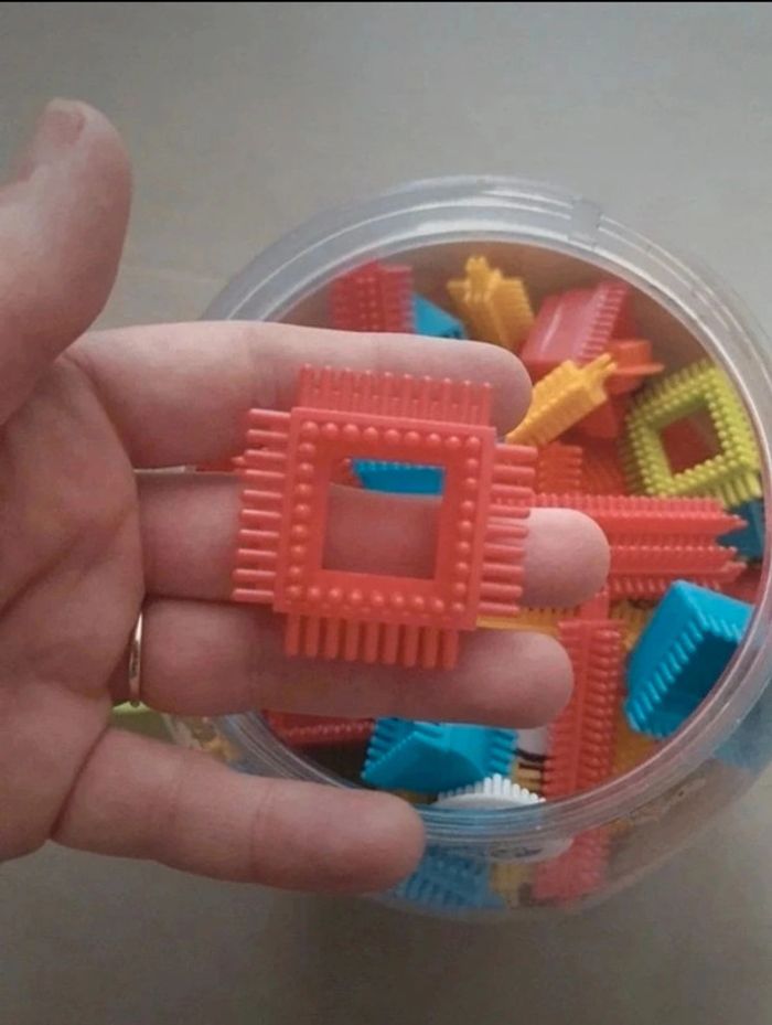 Jeu de construction Cubik 100 pièces - photo numéro 5