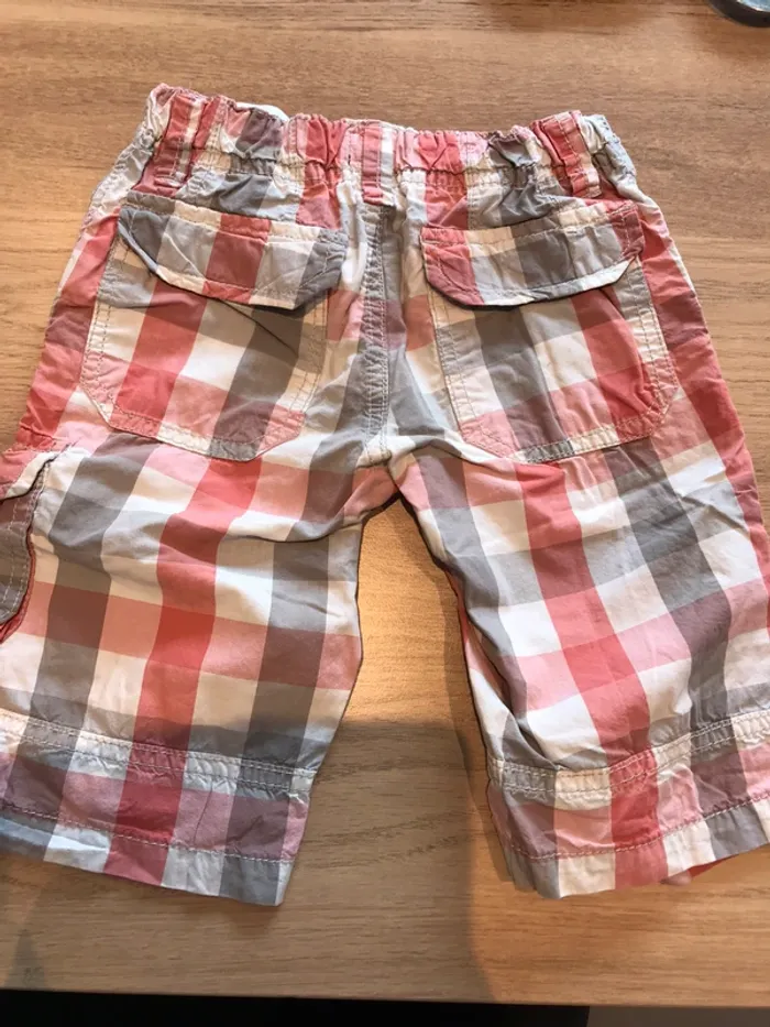 Short bermuda taille 5 ans - photo numéro 3