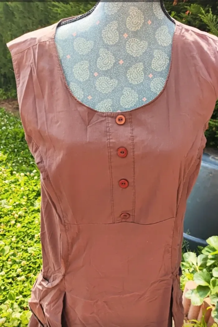Robe bouffante bas taille 44 - photo numéro 4