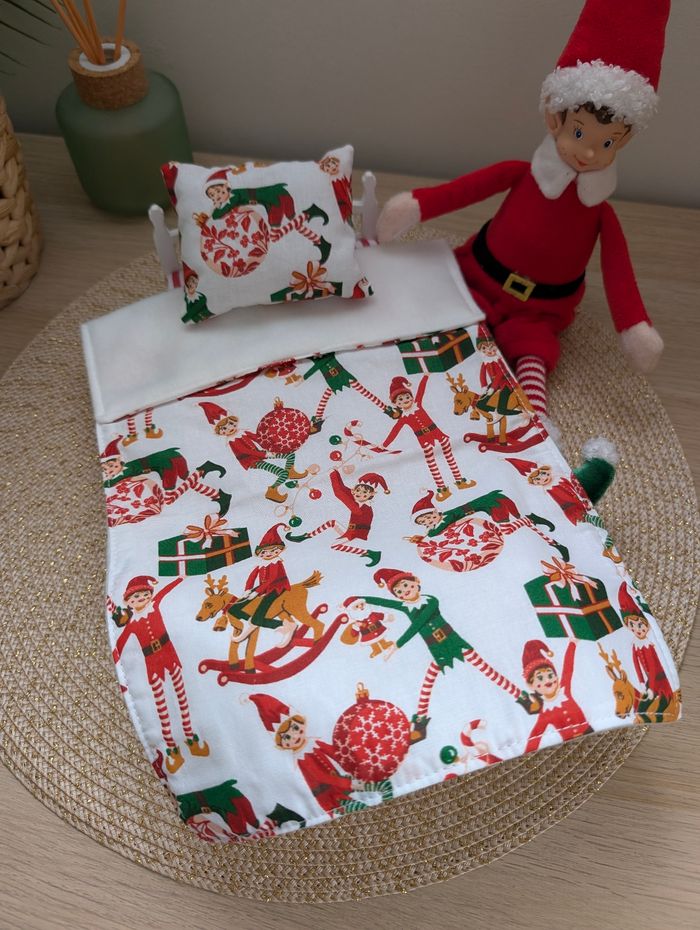 Couverture et oreiller pour lutin farceur