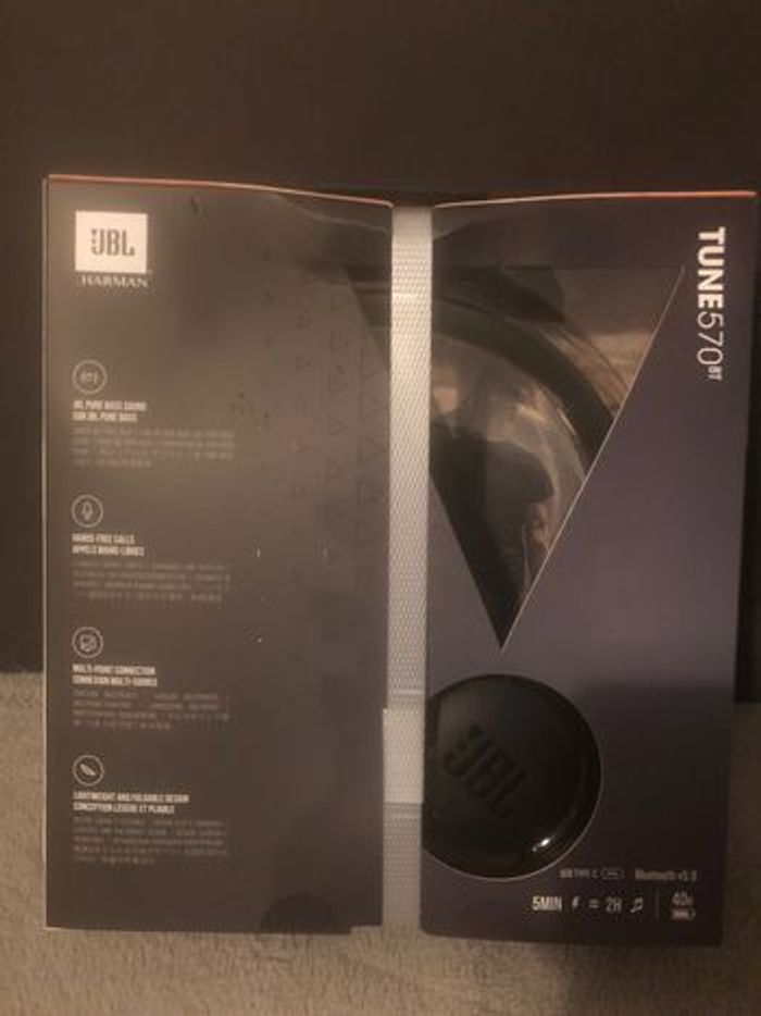 Casque sans fil JBL 570 - photo numéro 3