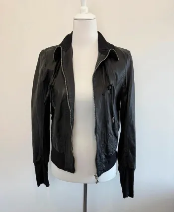 Veste en cuir Patrizia Pepe femme noire taille 40 fr, 44 italien