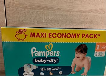 Couches Pampers taille 3