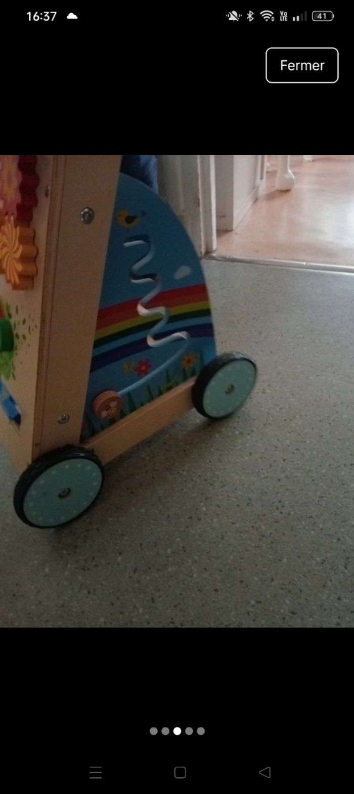 Pousseur trotteur educatif en bois - photo numéro 2