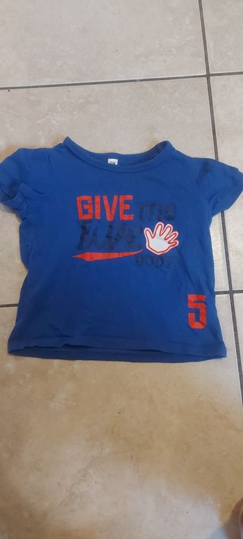 T-shirt