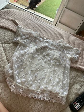 TEE shirt dentelle xs