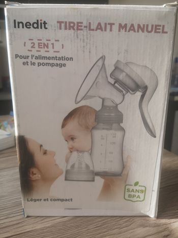 Tire lait manuel léger et compact
