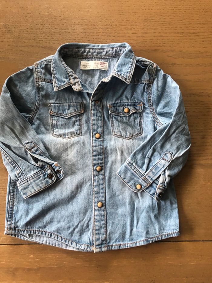 Chemise en jean Zara 12/18 mois