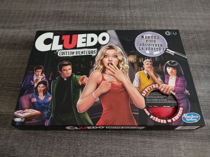 Jeu Cluedo édition Menteur