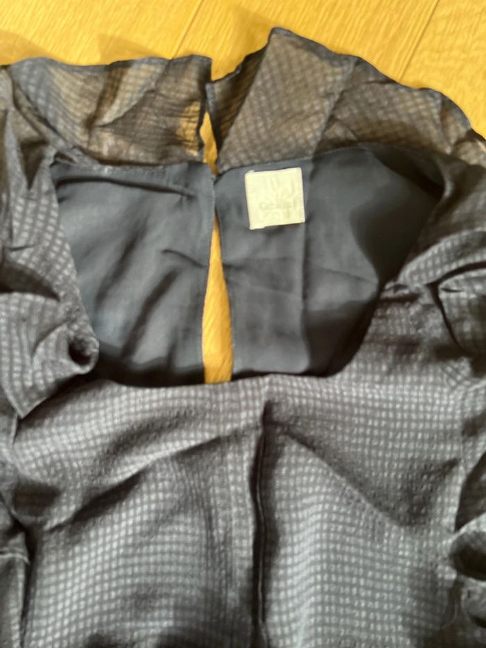 Vend blouse fluide manche courte neuve avec étiquette camaïeu 44 bleu marine - photo numéro 2