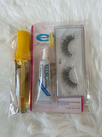 Faux cils + colle + goupillon + gloss jaune