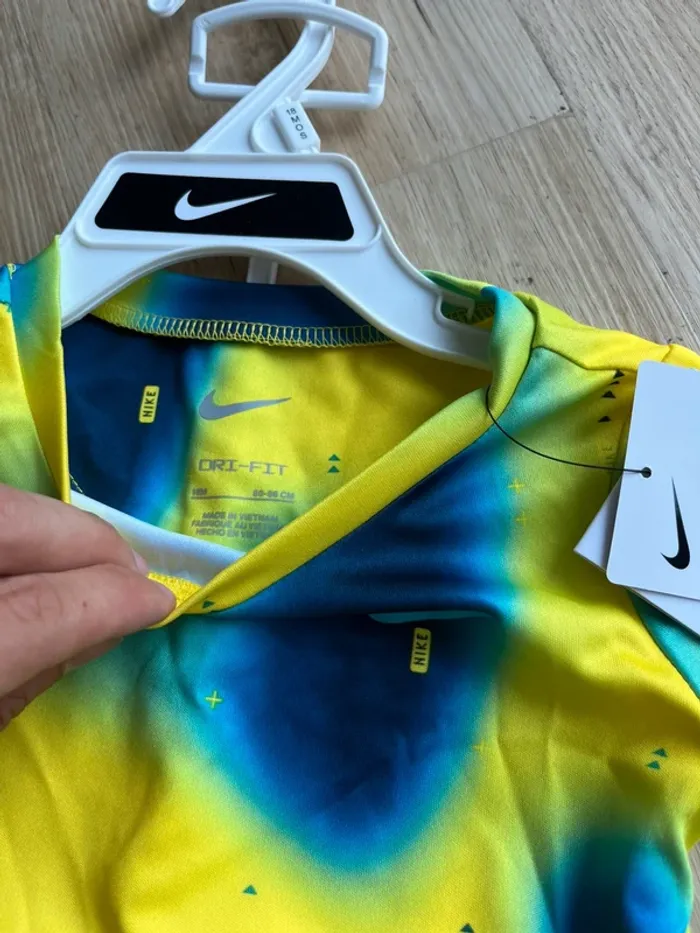 Nike Ensemble 2 Pièce 18mois - photo numéro 2