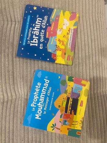Lot de deux livres prophétiques enfant