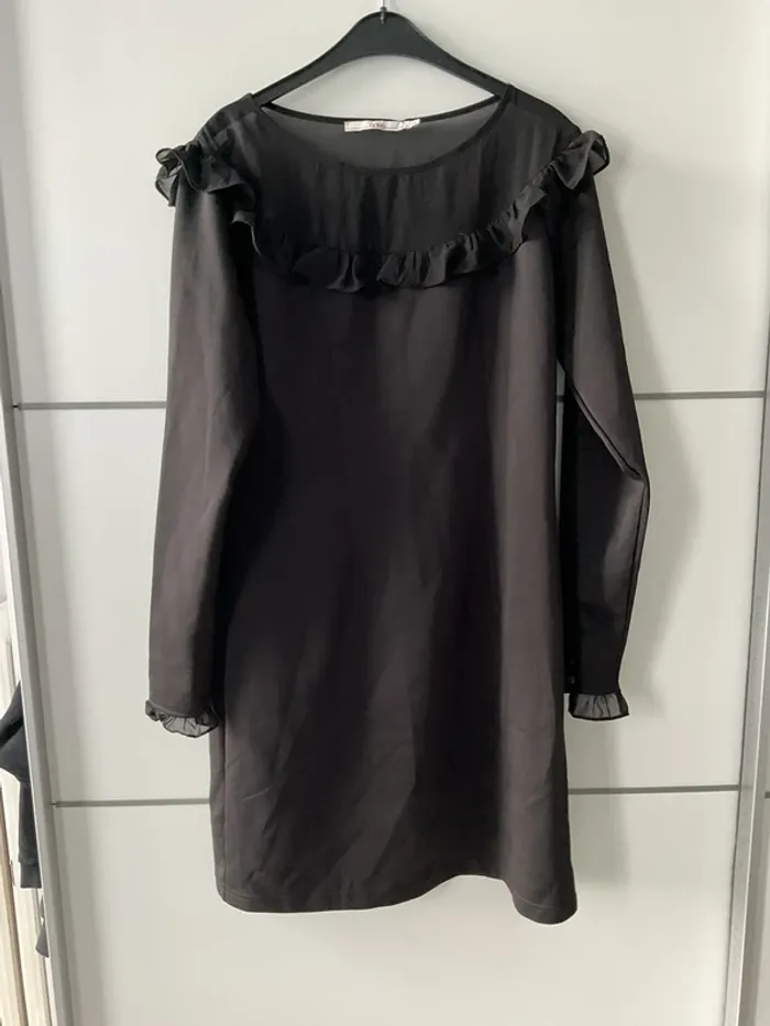 Robe noire
