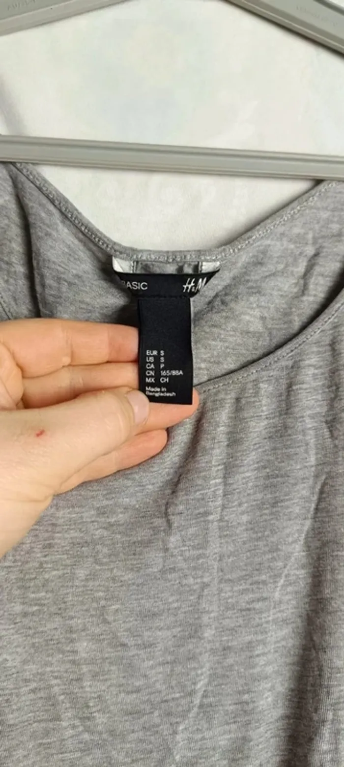 35- debardeur, H&M, taille S - photo numéro 2