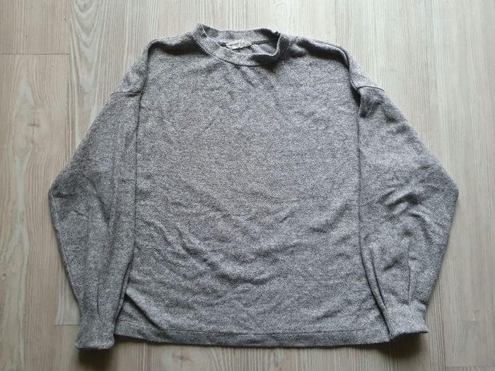 Pull chaud gris Stradivarius taille M