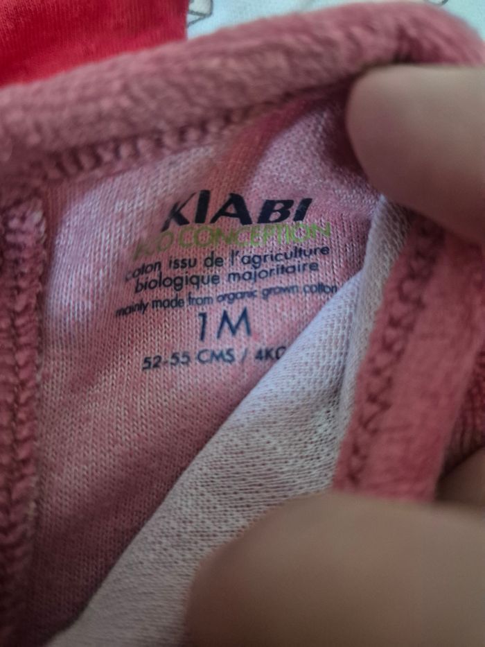 1mois fille - photo numéro 2