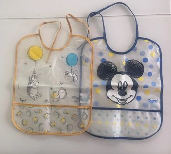 Bavoirs en silicone Disney