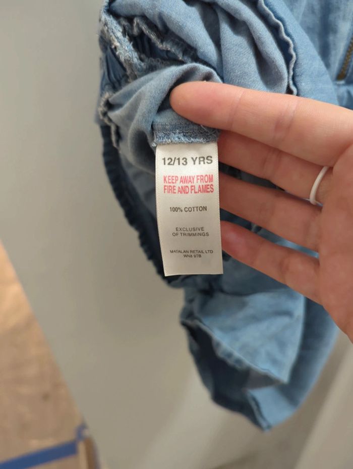Combishort en excellent état taille 12/13 ans - photo numéro 5