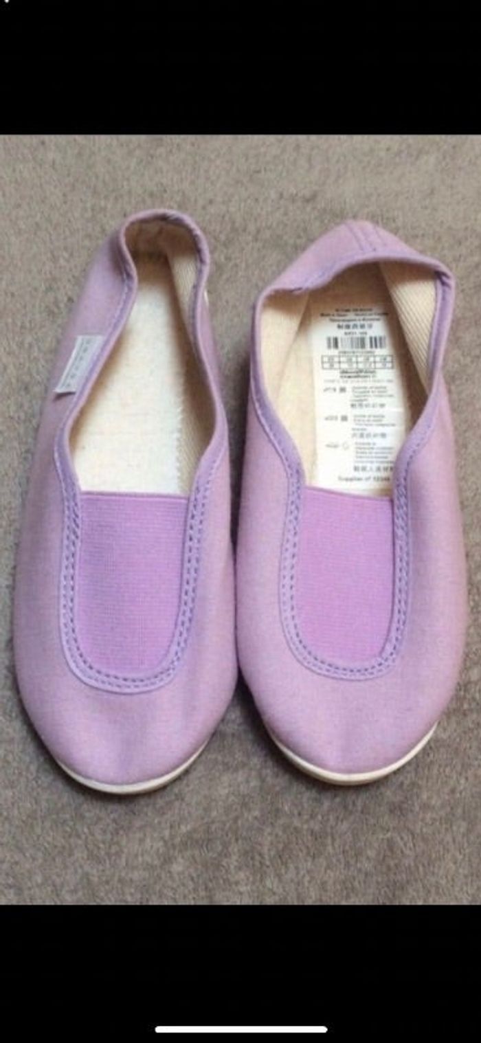 Chaussons Domyos neufs pointure 30