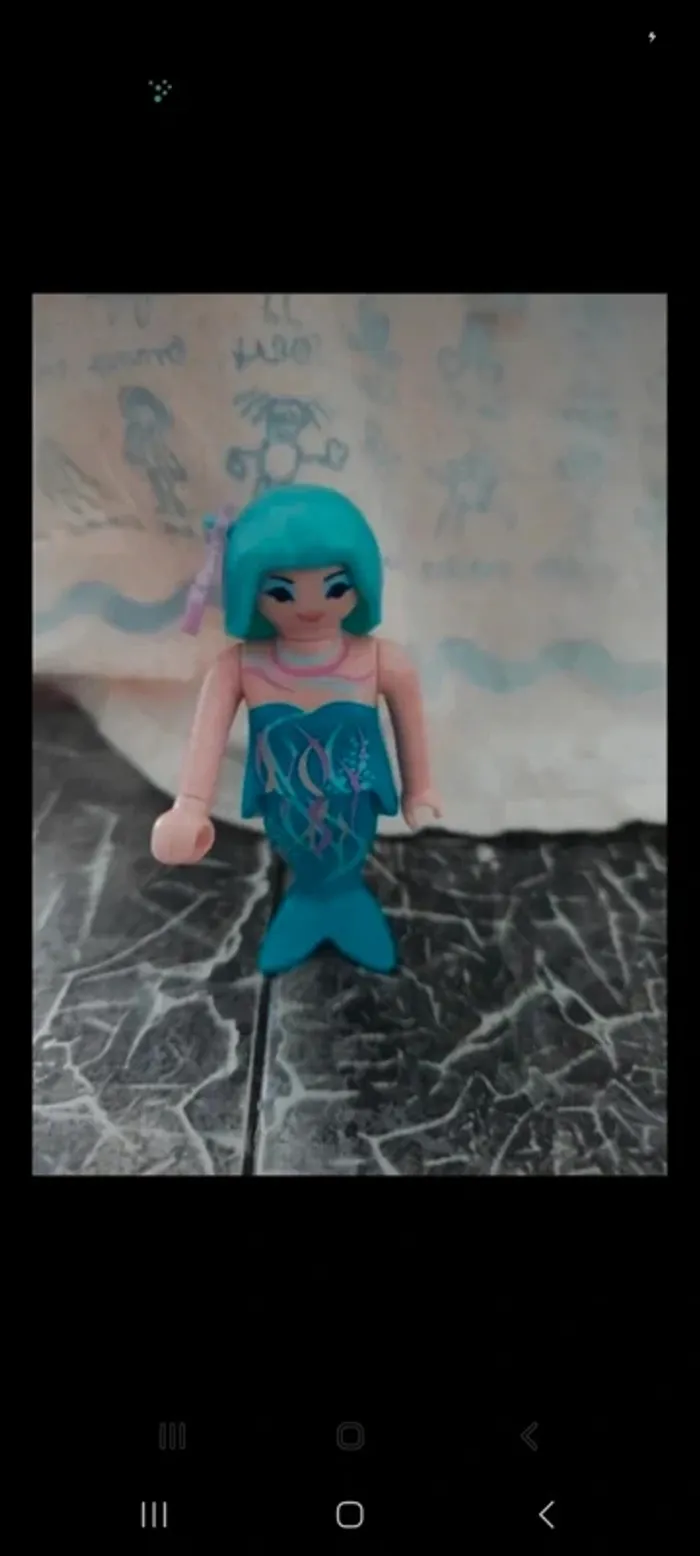 Figurine femme playmobil
