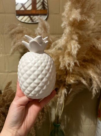 Bibelot ananas décoratif blanc – très bon état