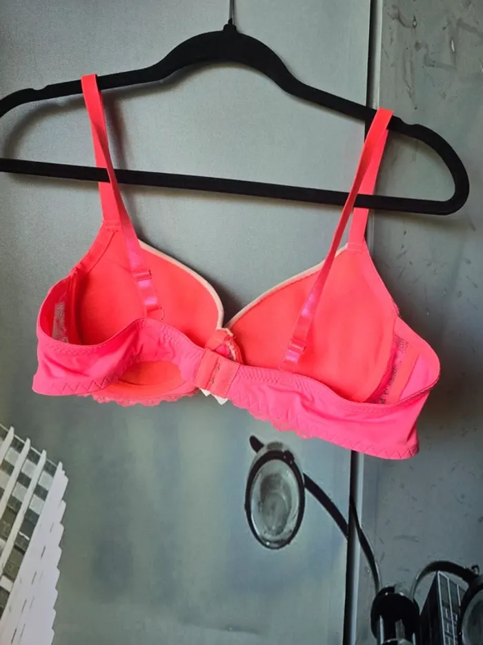 Soutien-gorge Diabless 95C – rose fluo & rose clair, rembourré - photo numéro 5