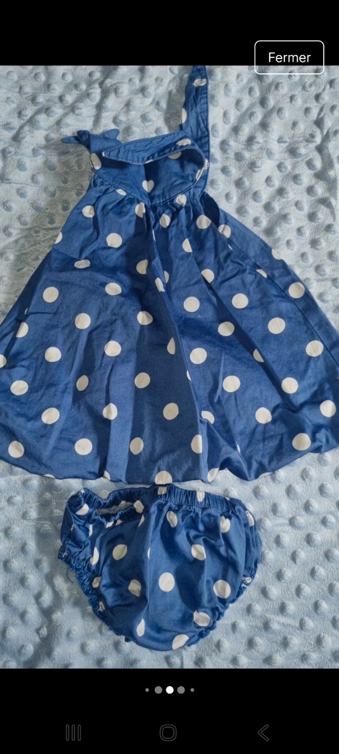 Robe 3 mois en très bon état - photo numéro 6