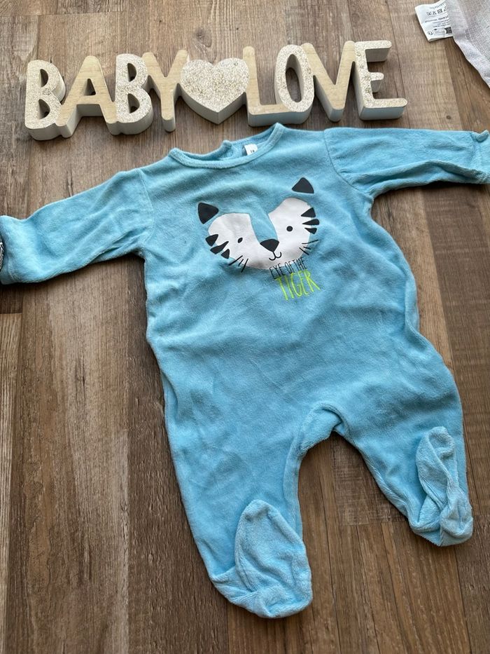 - Pyjama - 3 mois - Très bon état