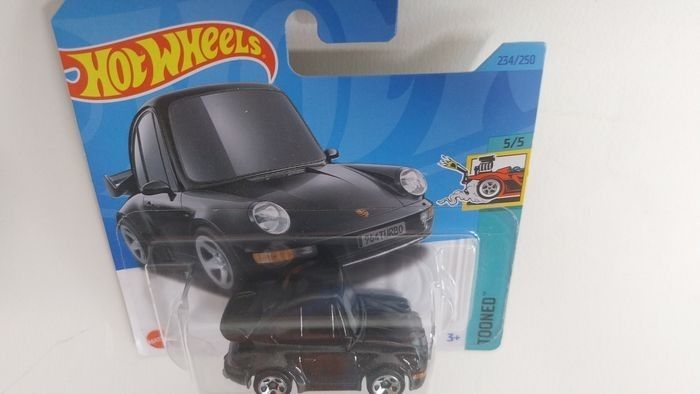 Hot Wheels Porsche 911 Tooned 2025