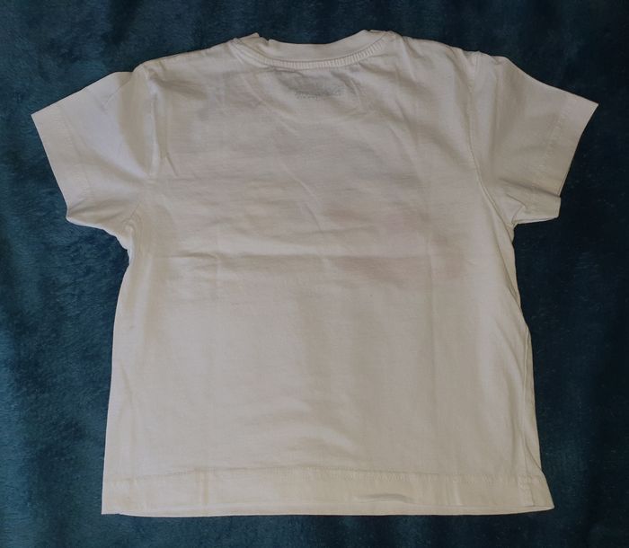 T-shirt Disney t. 4 ans - photo numéro 2