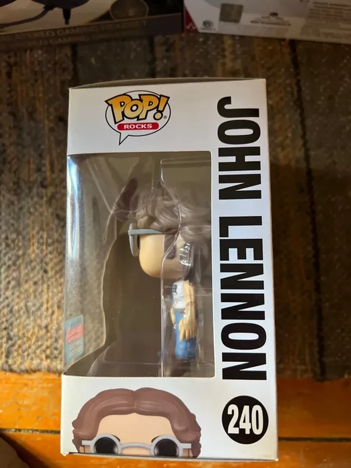 Funko pop John Lennon 240 officiel collector édition limitée 2021 rare - photo numéro 2