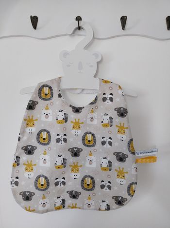 Bavoir 9 mois/2 ans
