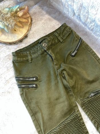 Jean vert kaki taille 36