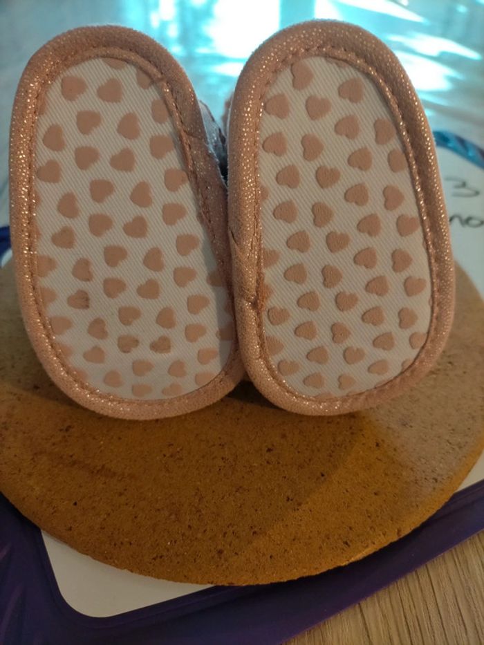 Bottes 0/3 mois - photo numéro 4