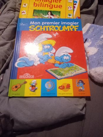Livre enfant:" Mon premier imagier Schtroumpf"