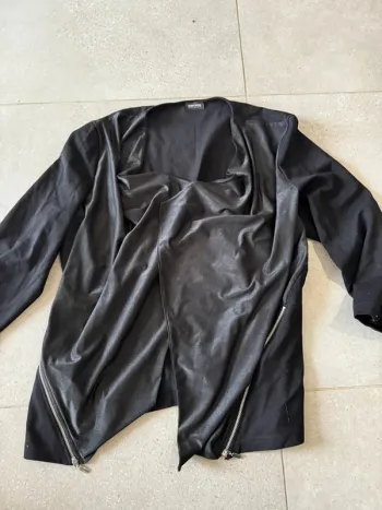 Veste noire Gerry Weber edition, très bon état, taille 42/44n