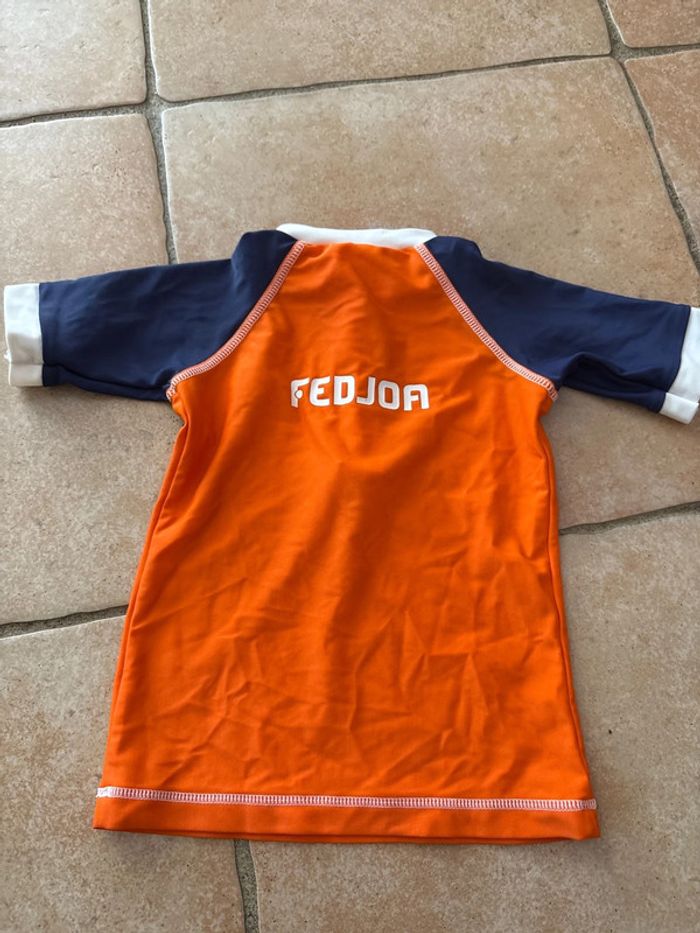 TEE shirt Anti UV Fesjoa en 24 mois - photo numéro 2