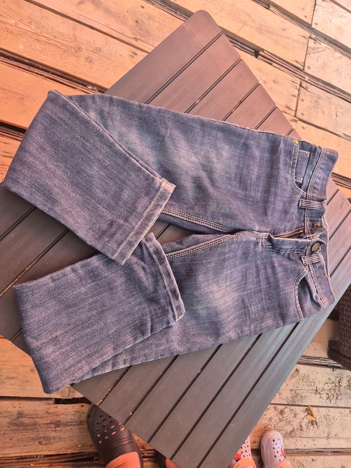 Pantalon fille 8 ans - photo numéro 2