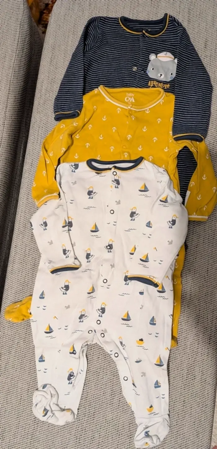 Lot 3 pyjamas coton 9 mois