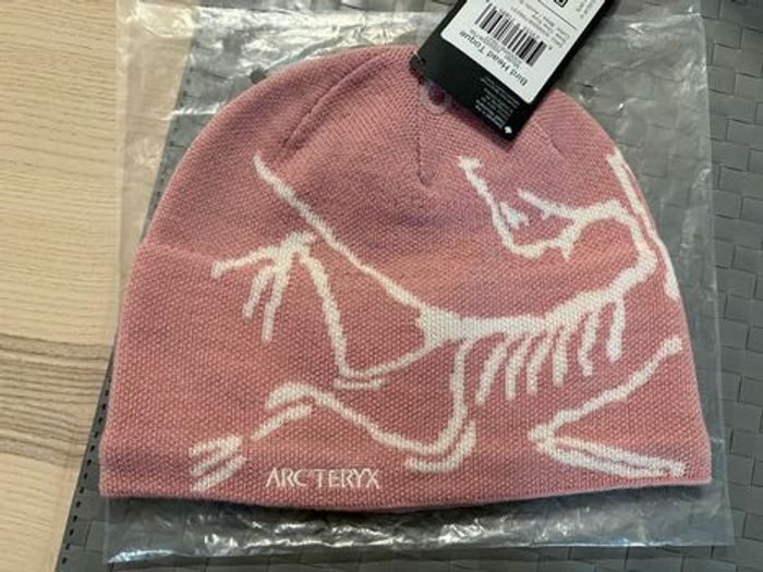 Bonnet Arc'teryx Bird Head - Pink Bliss/ Arctic Silk Rose - Neuf