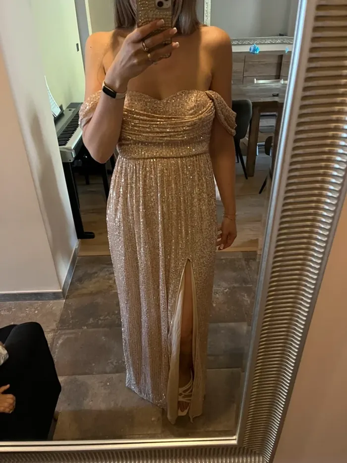Magnifique robe Faresty à sequins – idéale pour un mariage ou événement 🤍 - photo numéro 5