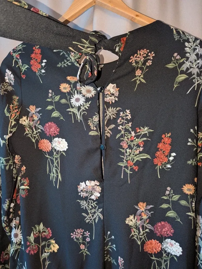 Robe Zara taille xs - photo numéro 4